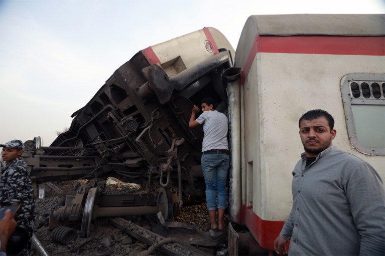 Treinongeval in Egypte: 11 doden en 98 gewonden