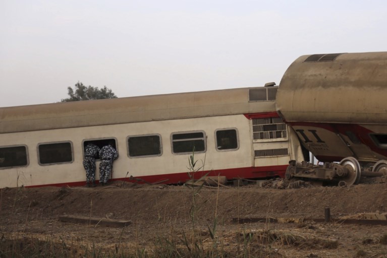 Treinongeval in Egypte: 11 doden en 98 gewonden