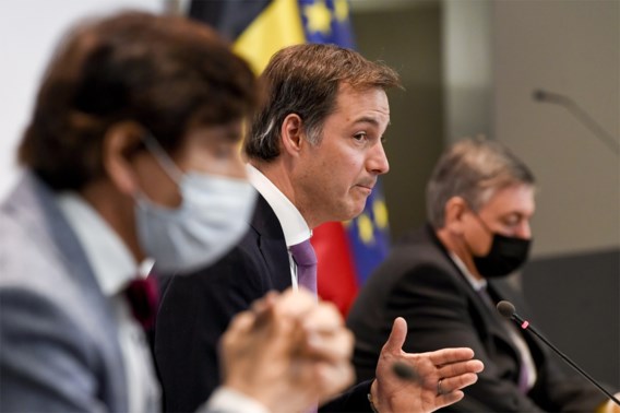 Allen tegen één: federale regering zet zich schrap in aanloop naar Overlegcomité