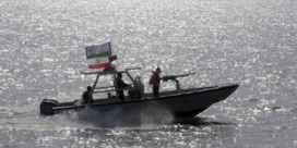 Amerikaanse marine vuurt waarschuwingsschoten af naar Iraanse boten