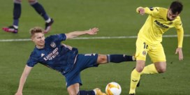 Arsenal verliest bij Villarreal, maar houdt dankzij omstreden penalty hoop op Europa League-finale levend