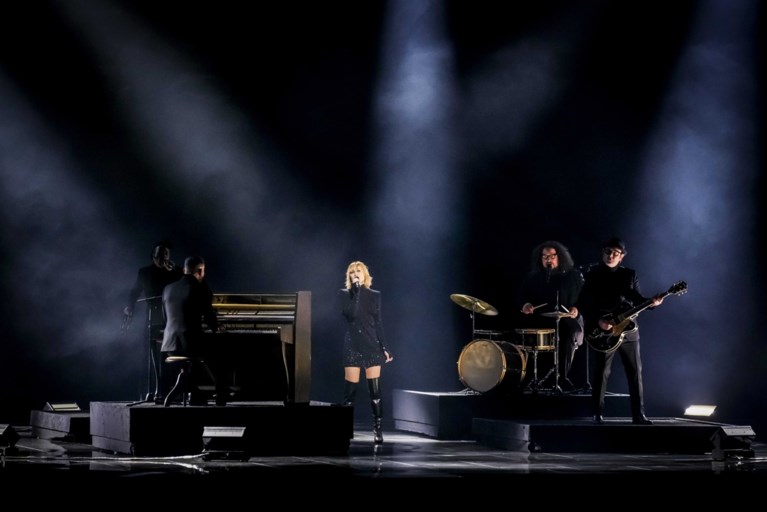 Italië wint Eurovisiesongfestival, Hooverphonic eindigt onderaan