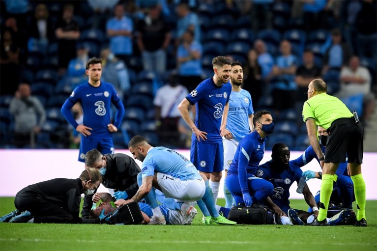 Kevin De Bruyne na botsing in tranen van het veld tijdens Champions League-finale