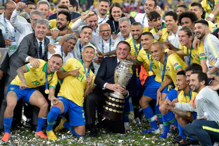 Door corona geplaagd Brazilië vreest ‘kampioenschap des doods’