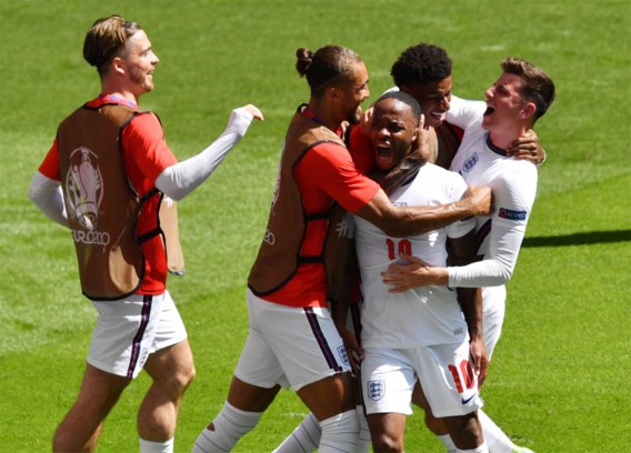 Engeland wint voor het eerst een openingsmatch op een EK