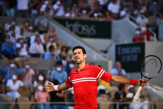 Djokovic klopt Tsitsipas in finale Roland Garros