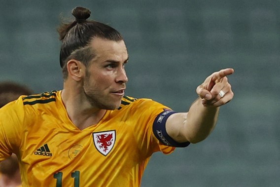 Sterke Gareth Bale wijst Wales de weg naar eerste EK-zege ...