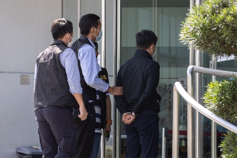 Politie Hongkong pakt leidinggevenden prodemocratische krant op