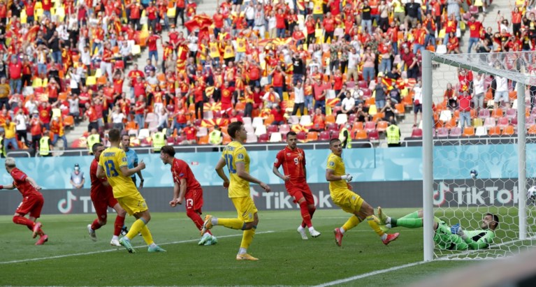 Oekraïne heeft eerste overwinning op het EK te pakken na nipte zege tegen Noord-Macedonië