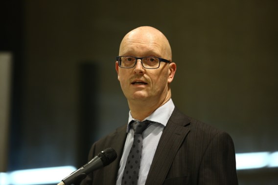 Van Quickenborne wil veroordeelde Sabbe weg als procureur