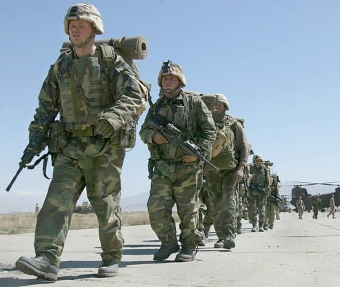 VS en coalitietroepen verlaten Afghaanse luchtmachtbasis Bagram
