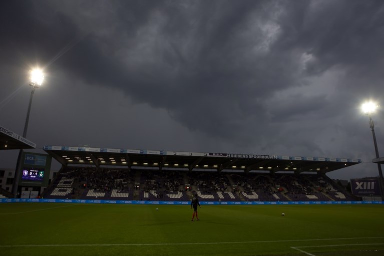Regen boven het Kiel maakt vroegtijdig einde aan Beerschot–Cercle