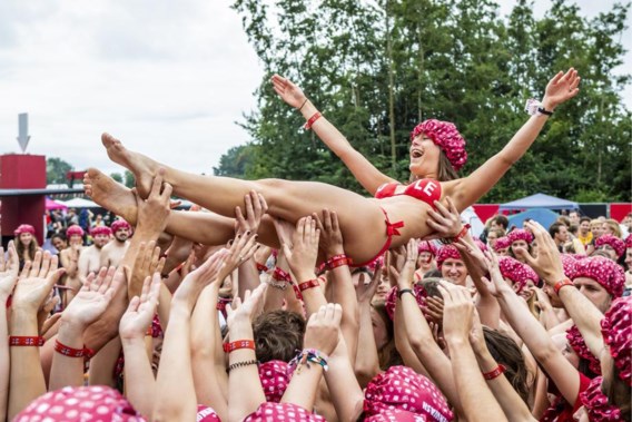 Nederland trekt streep door festivalzomer