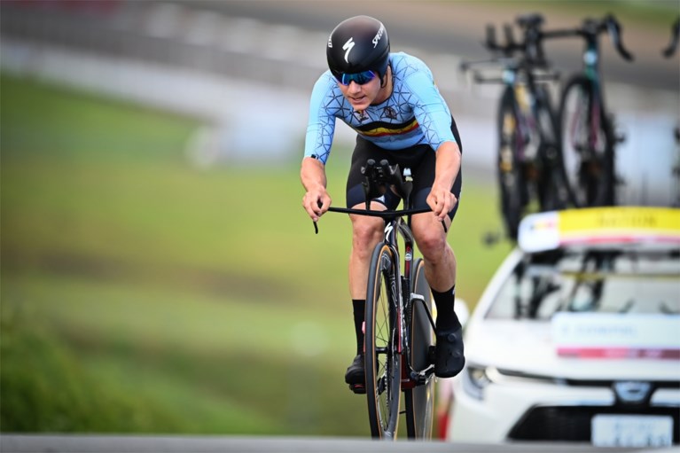 Geen medaille voor Van Aert in tijdrit, Evenepoel eindigt negende