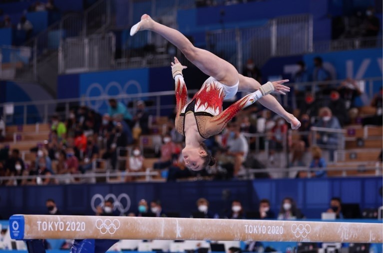 Sunisa Lee pakt goud op allroundfinale, Derwael eindigt knap zesde
