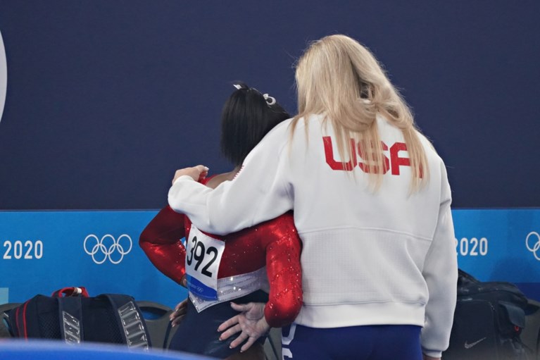 Wat zijn de ‘twisties’, die Simone Biles al die medailles kosten?