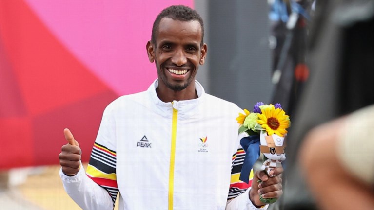 Dit hebt u vannacht gemist: Stunt van bronzen Abdi, tranen bij Kopecky en Brit haalt zevende olympische titel binnen