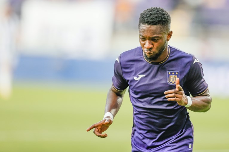 Anderlecht probleemloos door in Conference League na zege tegen Laçi