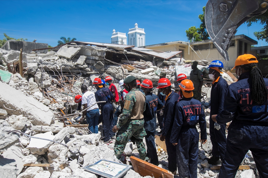 El saldo del terremoto de Haití asciende a 1.297 muertos