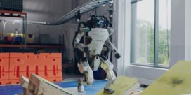 Verbazingwekkend soepel: robot legt haast moeiteloos complex obstakelparcours af