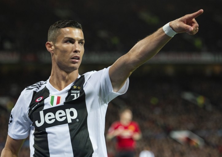 Cristiano Ronaldo ruilt Juventus voor Manchester United