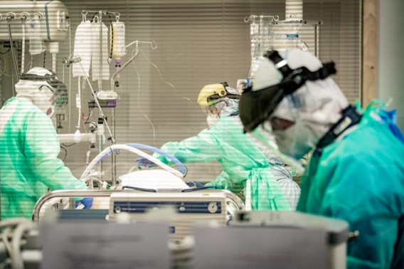 Ziekenhuizen moeten opnieuw kwart van de bedden op intensieve zorg voorbehouden voor covid-19-patiënten