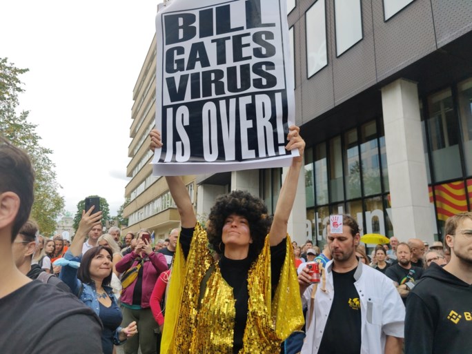 3.500 deelnemers voor betoging in Brussel tegen coronapas: ‘Wij zijn geen antivaxers’