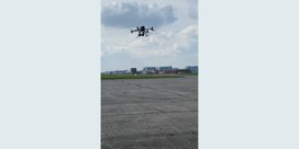 Drones met roofvogelgeluiden moeten vogels afschrikken op de luchthaven