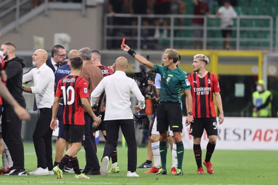 Ibrahimovic en Saelemaekers schoppen rel in Italië na zege AC Milan, Lazio-coach Sarri met rood naar binnen