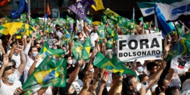 Honderden mensen op straat in Brazilië tegen president Bolsonaro en presidentskandidaat Lula