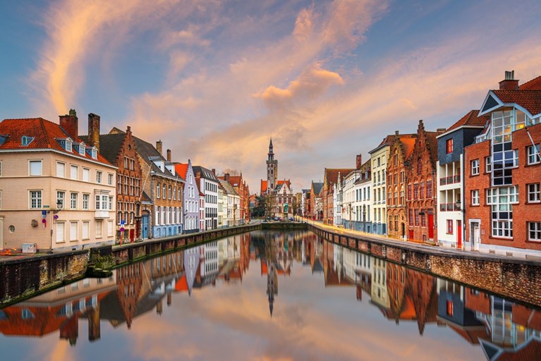 Ontdek hier de parcours van het Flanders2021 WK Wielrennen!