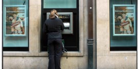 Banken koppelen geldautomaat los van hun kantoren
