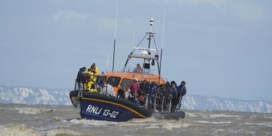 Al bijna dubbel zoveel migranten staken Kanaal over als in recordjaar 2020