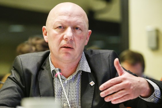 Vlaamse regering past voor uitbreiding coronapas, burgemeester Bonte voelt zich ‘in de steek gelaten’