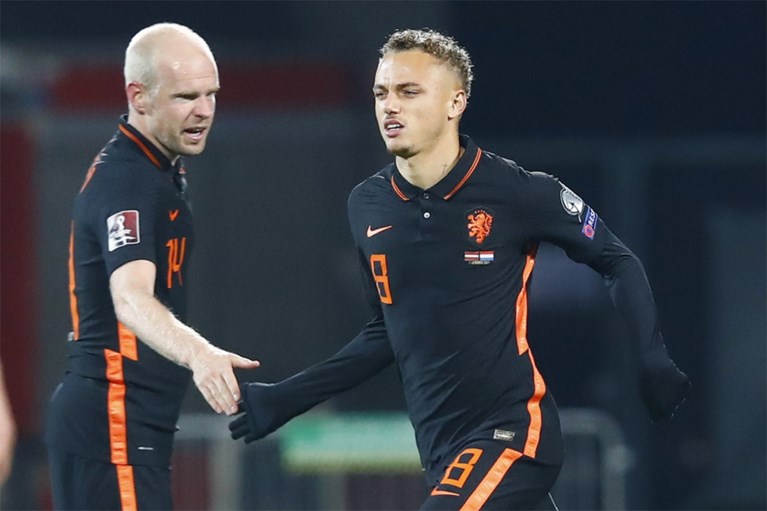 Noa Lang tevreden over zijn debuut bij Oranje, ook bondscoach Van Gaal enthousiast 