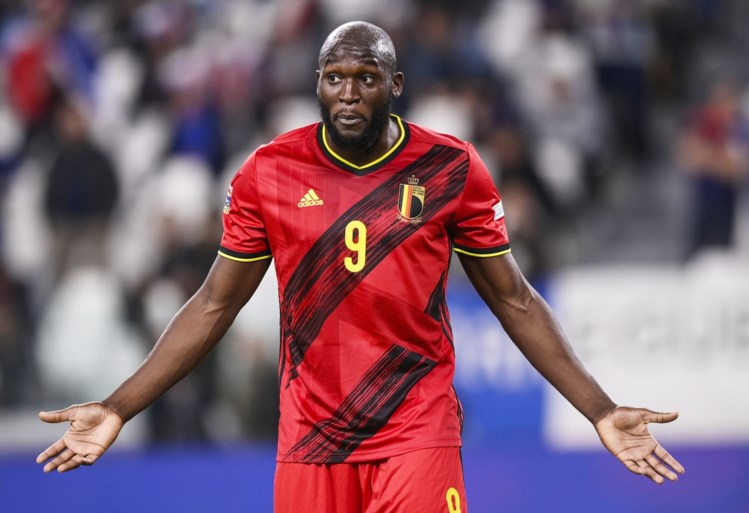 Chelsea-trainer Thomas Tüchel over ‘overspeelde’ Romelu Lukaku: ‘Denk dat hij mentaal uitgeput is’