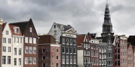 Even Amsterdam bellen in de strijd tegen Airbnb