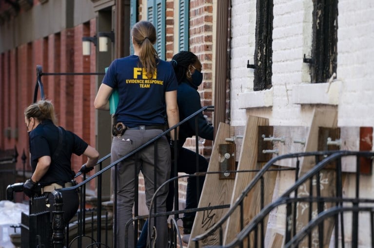 FBI voert huiszoekingen uit in woningen gelinkt aan Russische oligarch