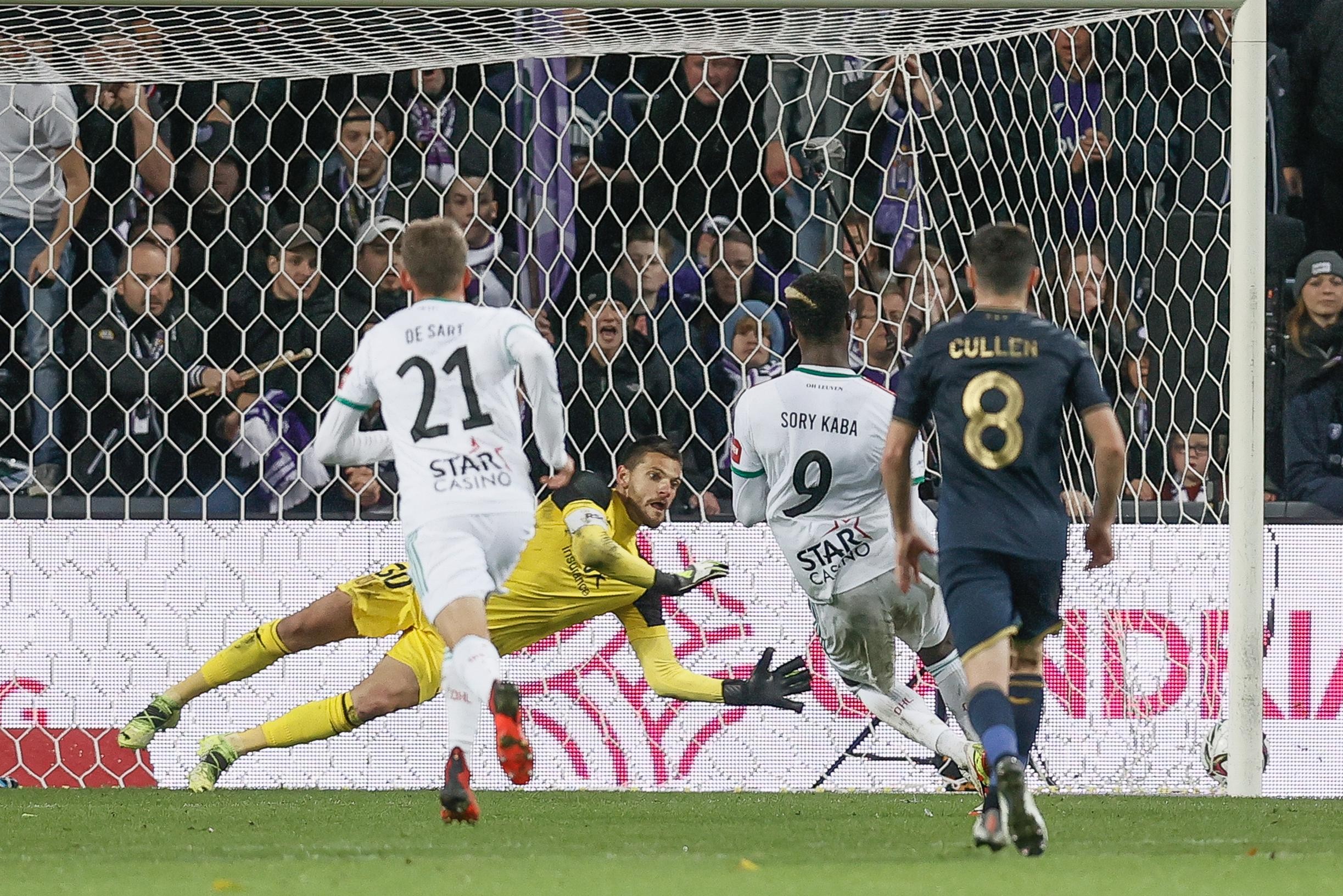 Spektakel in het Astridpark, RSC Anderlecht moet tevreden zijn met een punt  tegen OHL