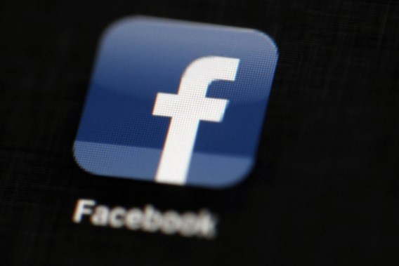 Facebook voert gezichtsherkenning op foto’s en video’s af