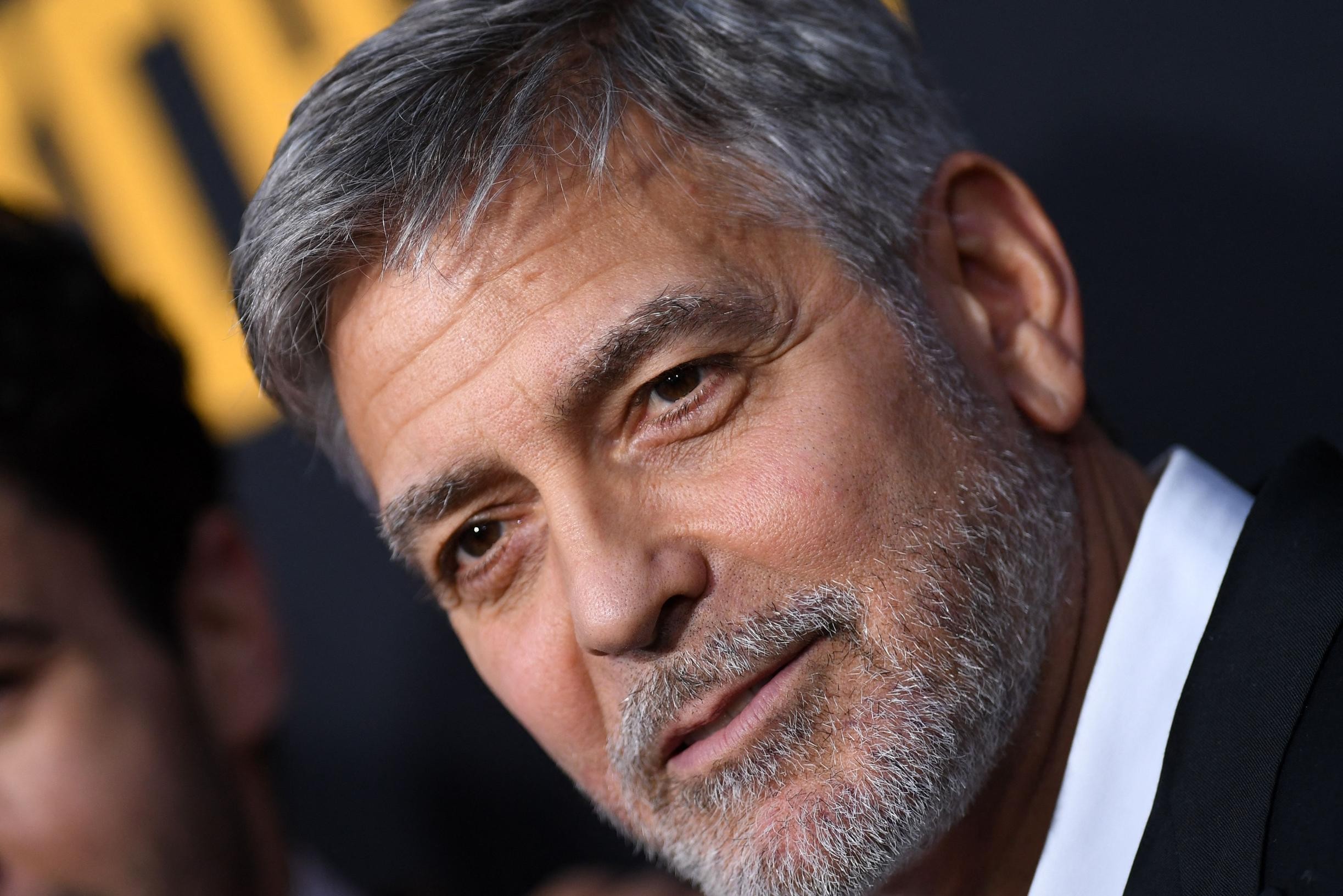 George Clooney asks media not to publish photos of his…