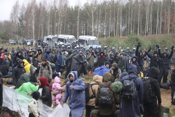 Duitsland vraagt EU om toestroom migranten vanuit Wit-Rusland tegen te houden