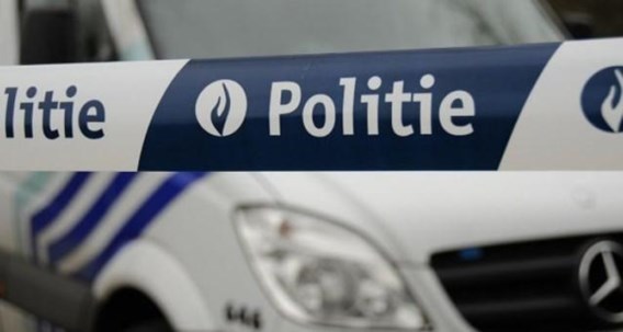 Politie onderzoekt explosie aan woning in Deurne 