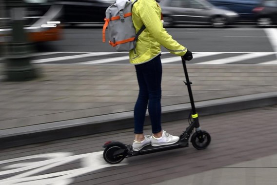 Snelheid van elektrische steps in Parijs beperkt tot 10 kilometer per uur