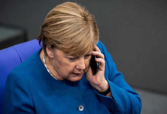 Merkel krijgt kantoor met negen medewerkers 