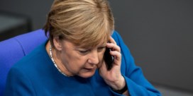 Merkel en Macron bellen met Loekasjenko en Poetin over migranten aan grens Polen-Wit-Rusland