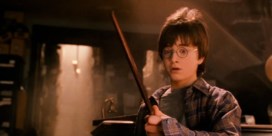 ‘Harry Potter’-acteurs keren 20 jaar na eerste film terug naar Zweinstein