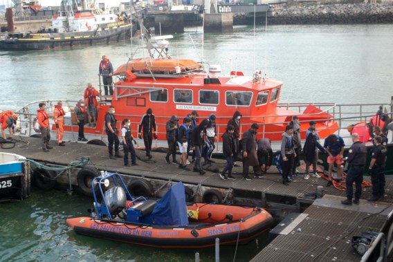 Frankrijk redt 272 migranten die probeerden Kanaal over te steken