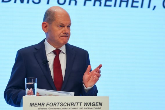 SPD, FDP en Groenen stellen regeerakkoord voor in Duitsland