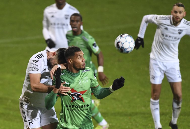 Club Brugge plaatst zich pas na strafschoppen voor kwartfinales Croky Cup, bekersprookje Westerlo voorbij